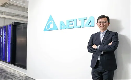 一塊黃仁勛簽名產品，揭露臺達野心　當起AI服務器「水電專家」